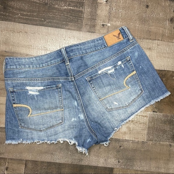 American Eagle Distressed Tomgirl Shortie size 6 - Picture 5 of 14